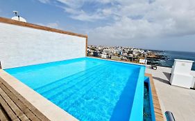 Apartamento Encantador Com Piscina E Vista Mar